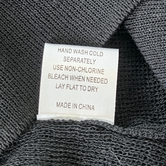 Generation Love EUC Stretch Sweater short sleeves mirror tiles Medium black - Picture 11 of 15